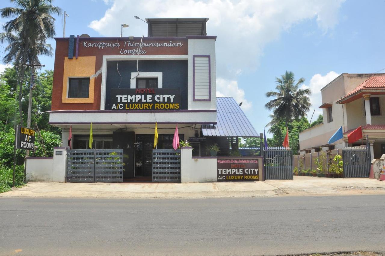 Hotel Temple City Papanasam Kültér fotó