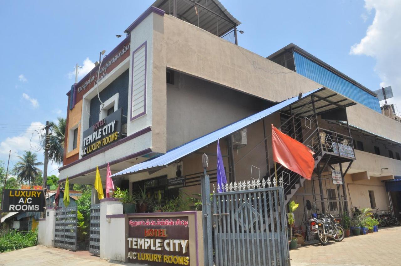 Hotel Temple City Papanasam Kültér fotó